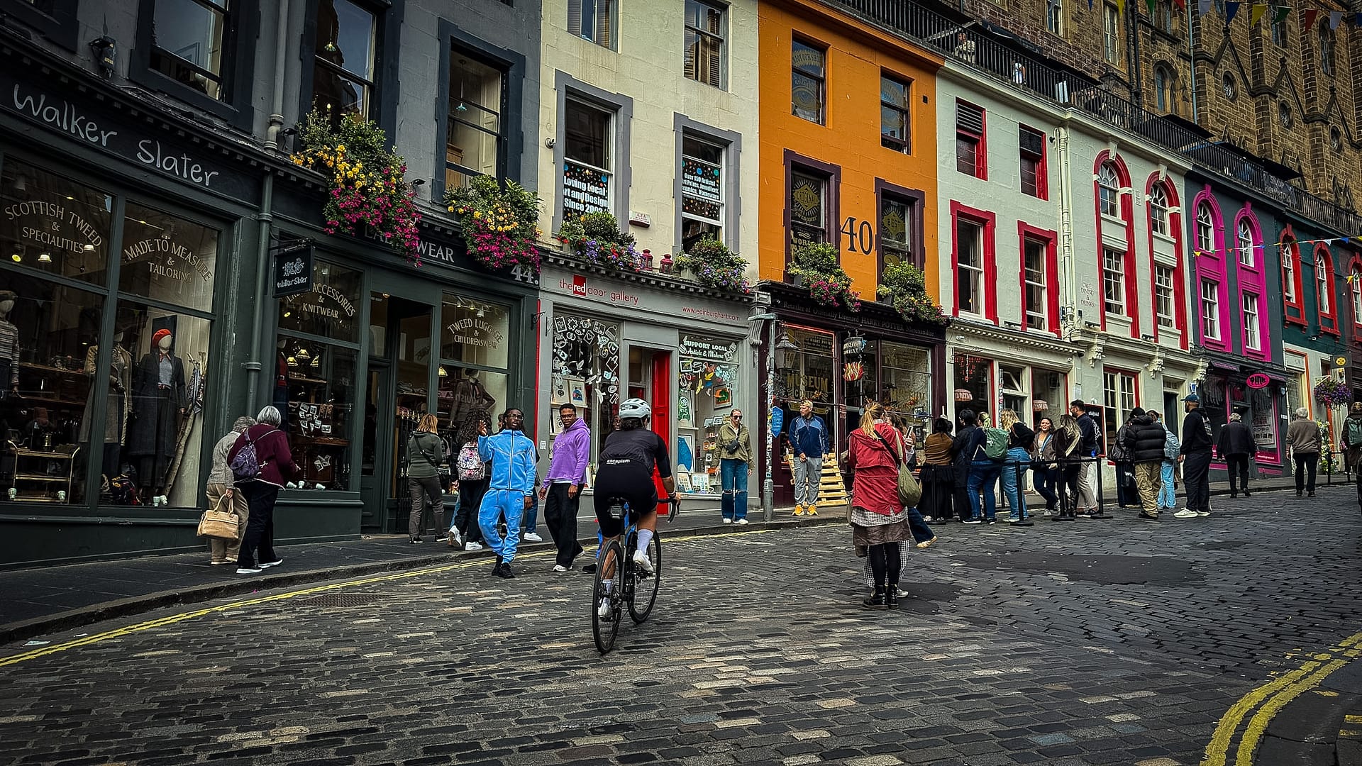 colourful shops of West Bow (full of walking tour groups)