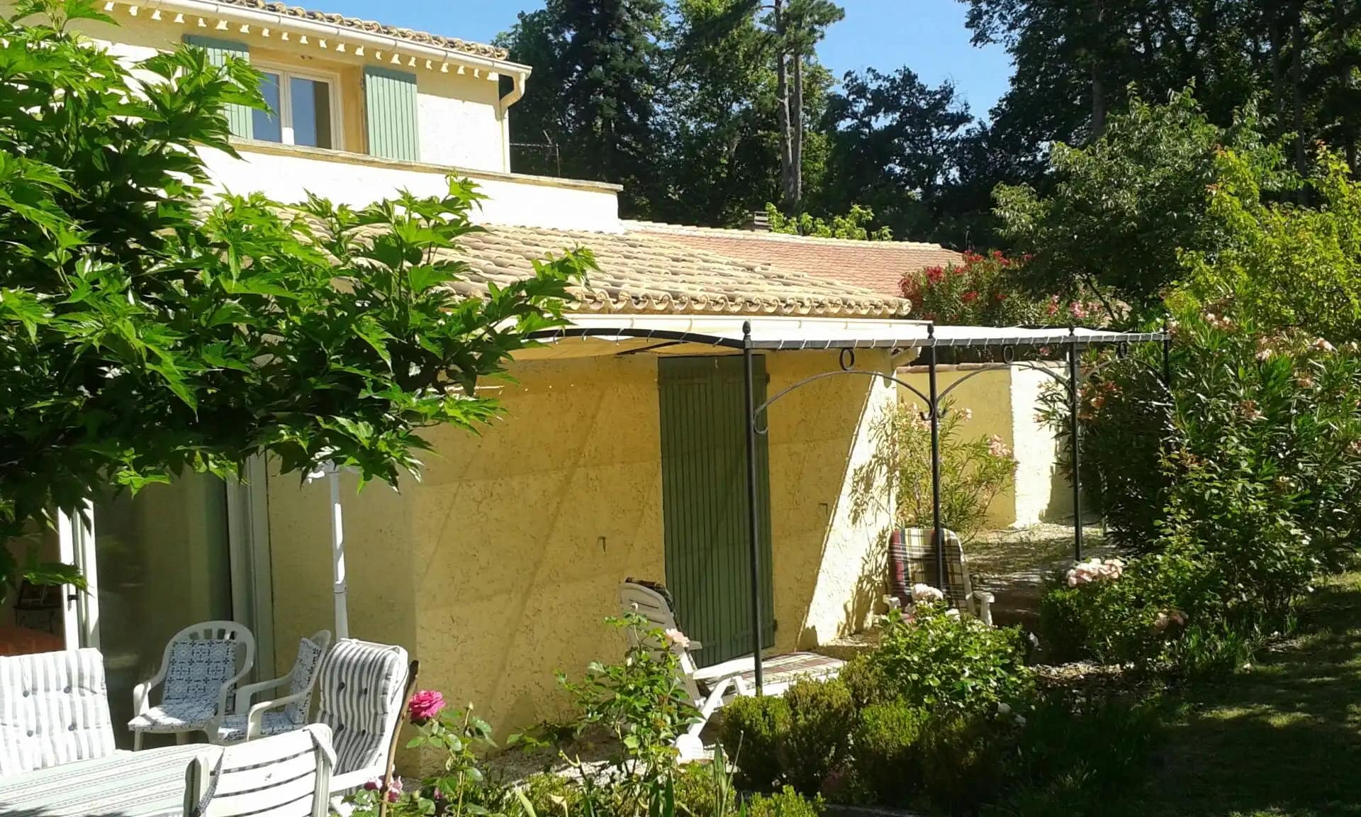 01427fb8425f8637215b80d056598c18