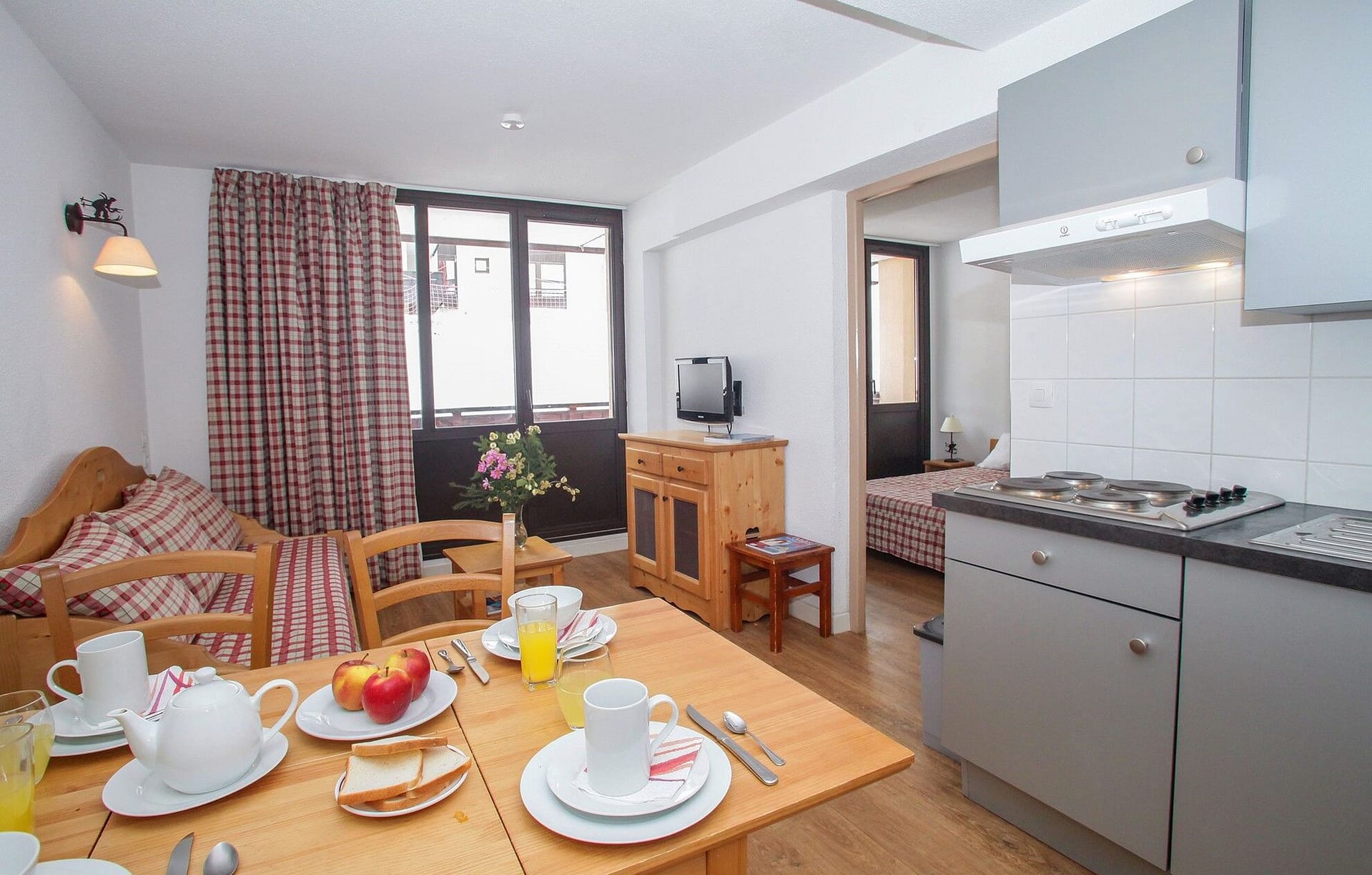 tmpCC9D_location-tignes-residence-odalys-le-rond-point-des-pistes-6