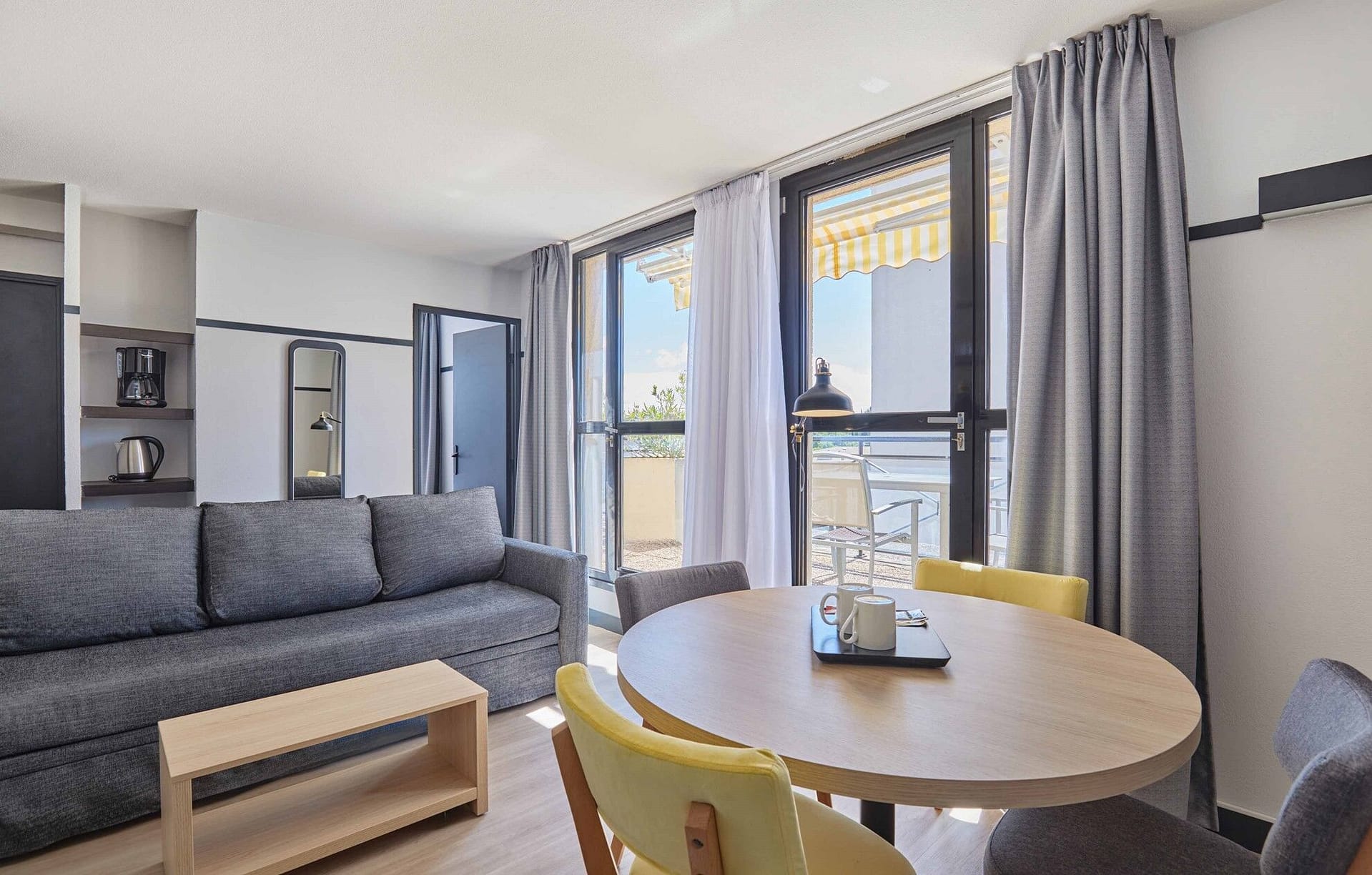 location-aix-en-provence-appart-hotel-odalys-city-les-floridianes-8