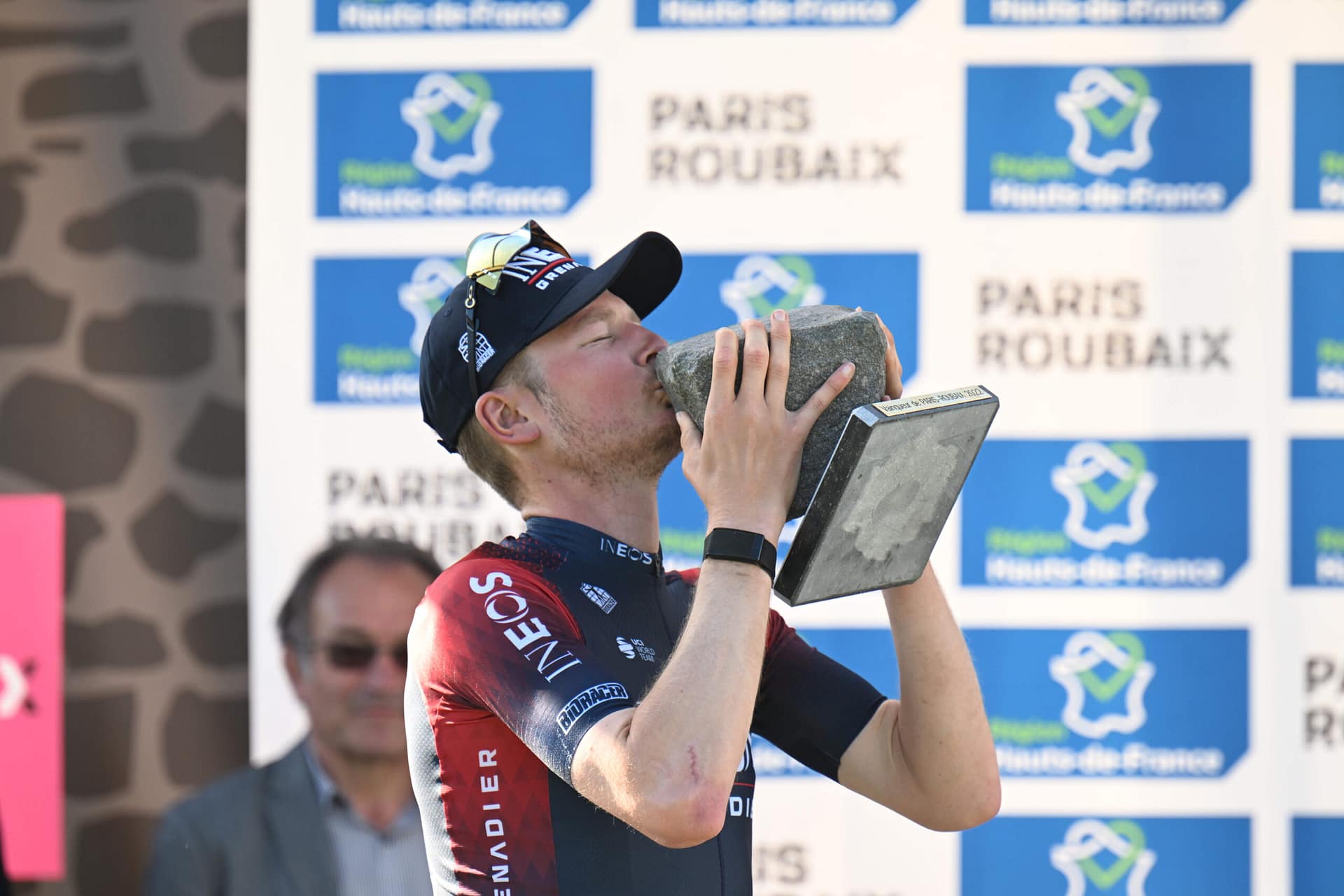 Kassei, Dylan van Baarle, INEOS GRENADIERS, PArijs-Roubaix 2022
