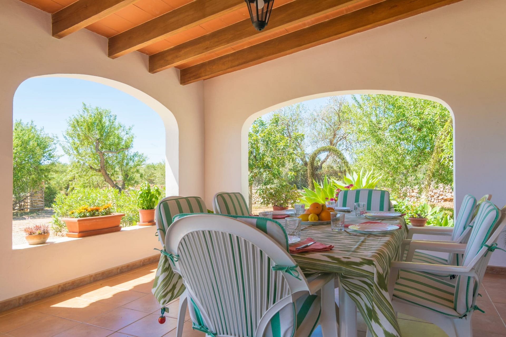 3209_ccb36754838af4cc318e1b40137c8aa0