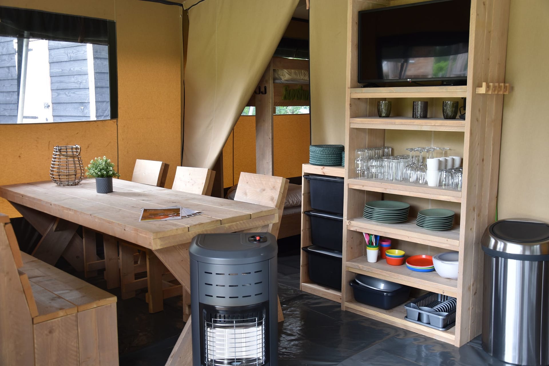 Glamping-Overijssel-met-hond-5