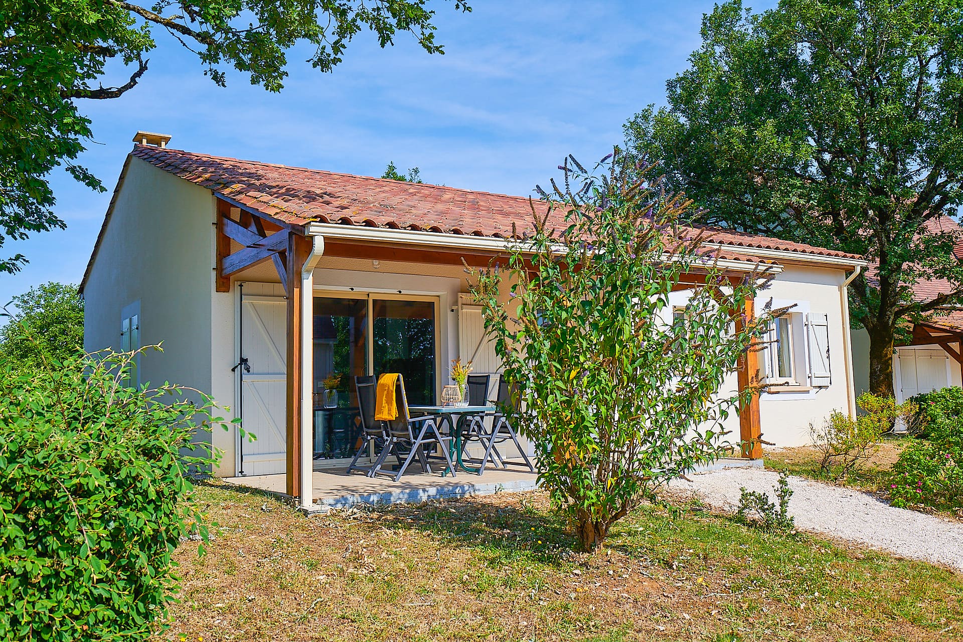 lanzac-6pv-2b-vakantiehuis-luxe-dordogne-frankrijk-park-met-zwembad-en-animatie