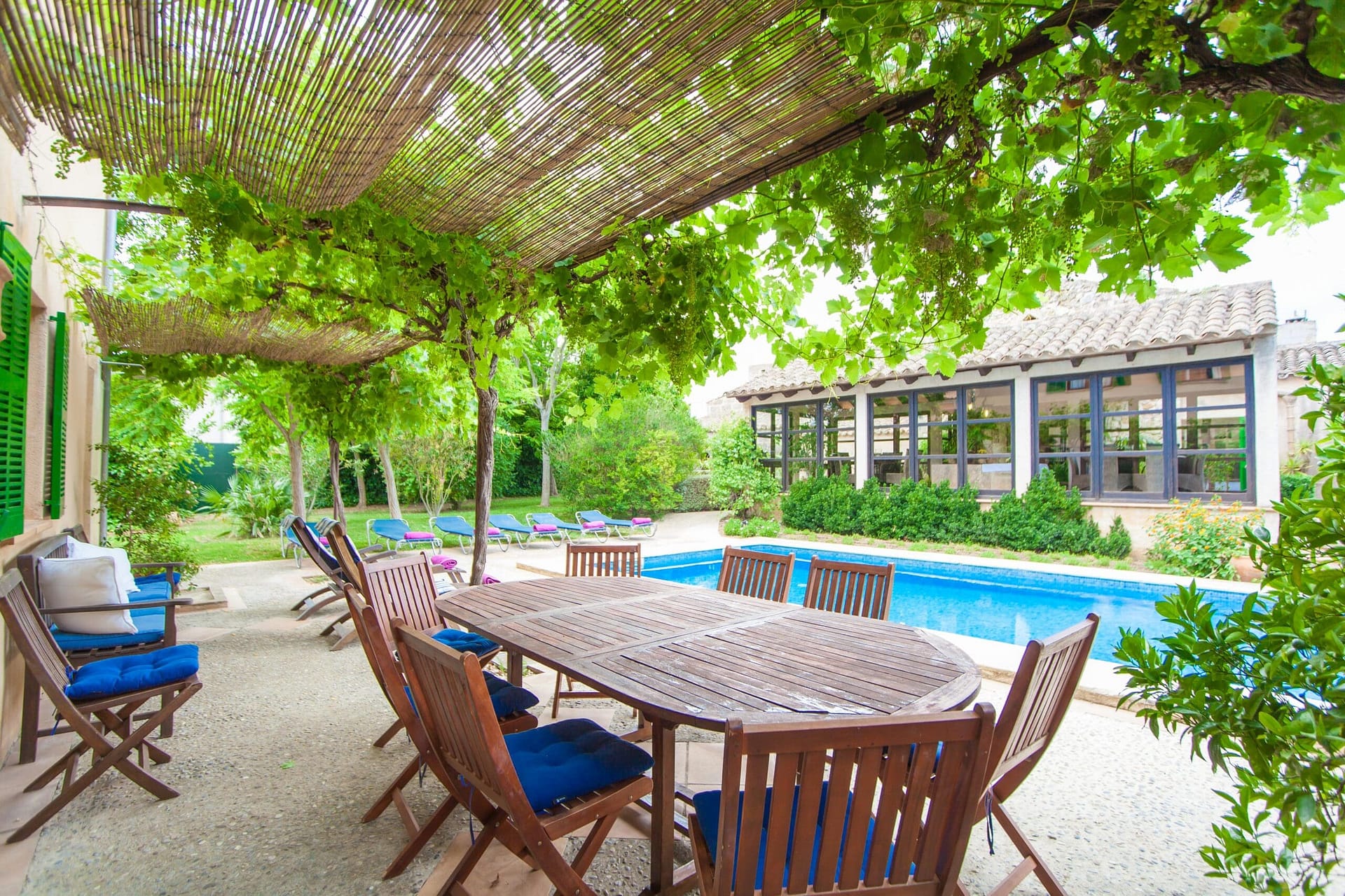 2408_5718817d9d2e9f0801c847a8fc0846e4