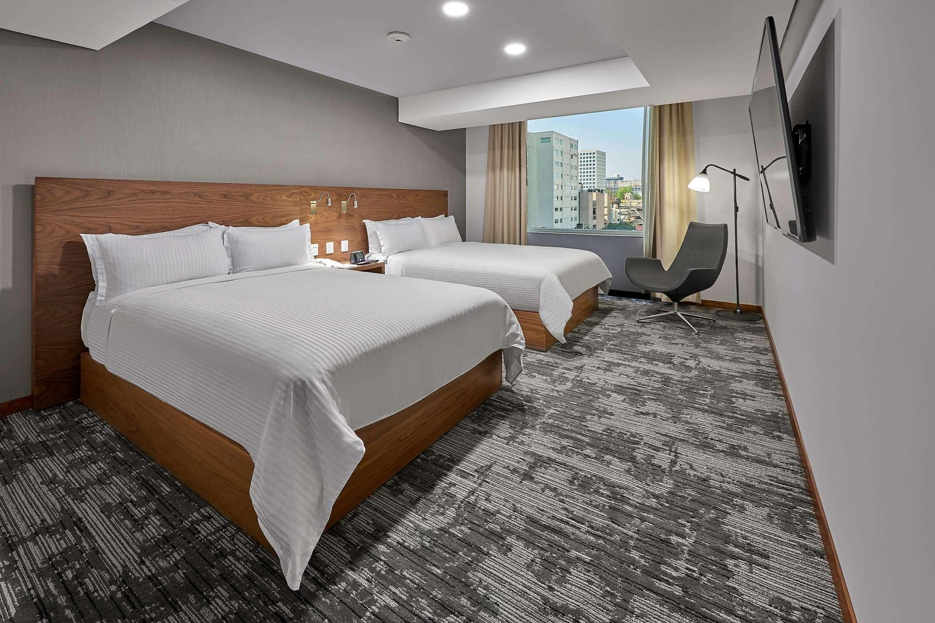 aHR0cHM6Ly9ob3RlbGltYWdlcy5zdW5ob3RlbHMubmV0L0hvdGVsSW5mby9ob3RlbEltYWdlLmFzcHg_aWQ9MTgyMjAwMzA