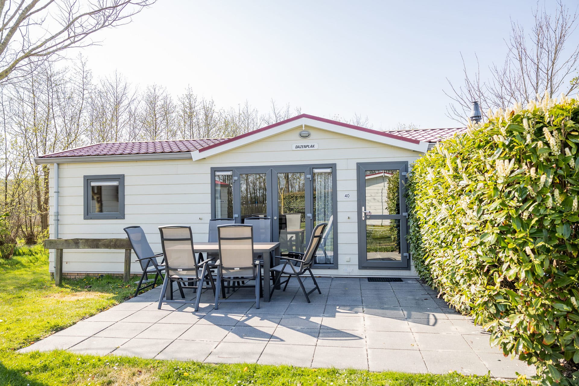 Terras-Duinbungalow-de-Riesen-Vakantiehuis-Terschelling