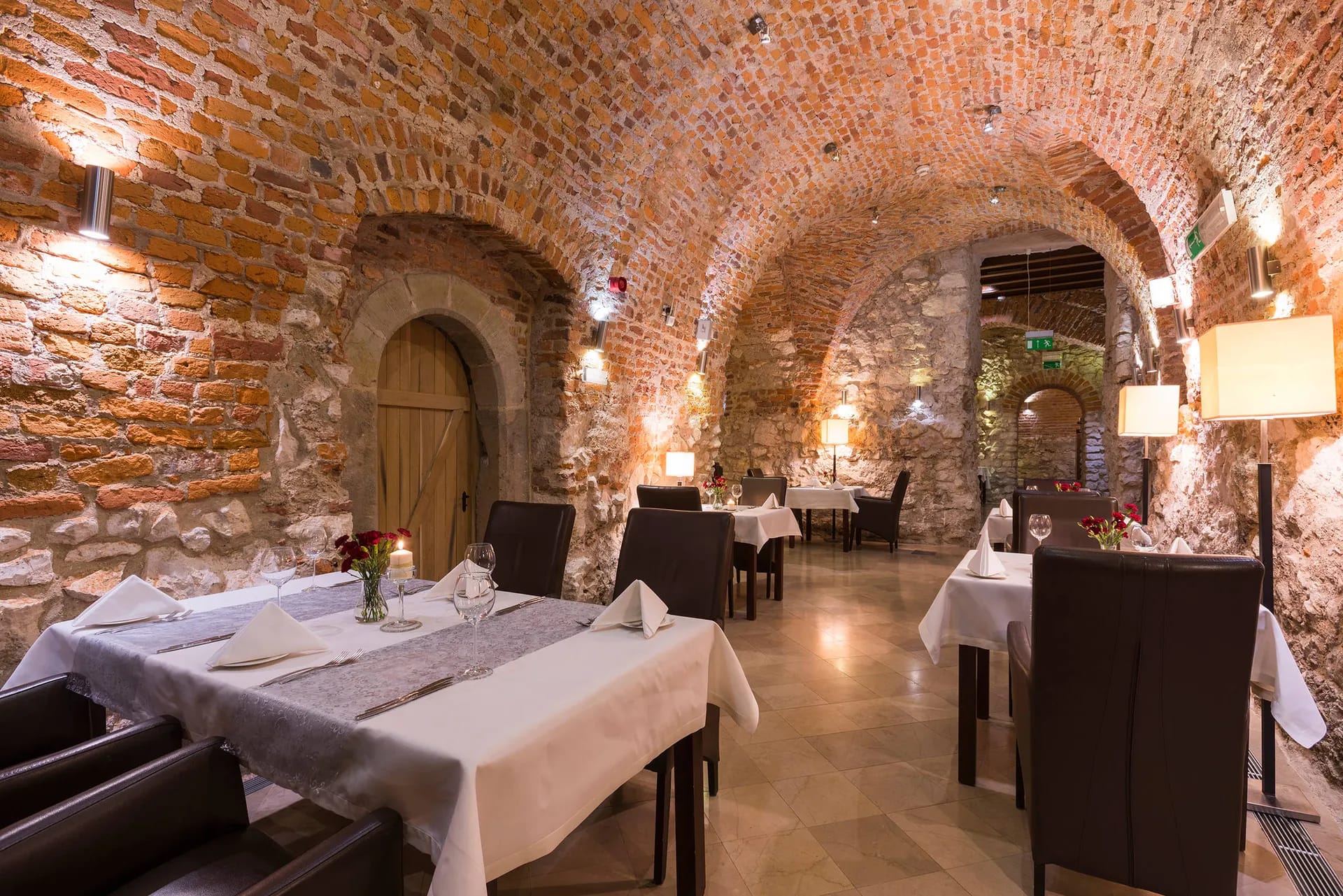 aW1hZ2VzLXR3ZC13aGl0ZWxhYmVsLXByZC9kZWpvbmdpbnRyYS9hSFIwY0hNNkx5OXBiV0ZuWlhNdVpHVnFiMjVuYVc1MGNtRXVibXd2WVhOelpYUXZhVzFoWjJVdk9HSmtZbVF5TUdJdE5EZzVNUzAwWW1VMkxXRmlNemd0TmpWaVpUVmpOV1F6WldGbEwxY3ZTQQ