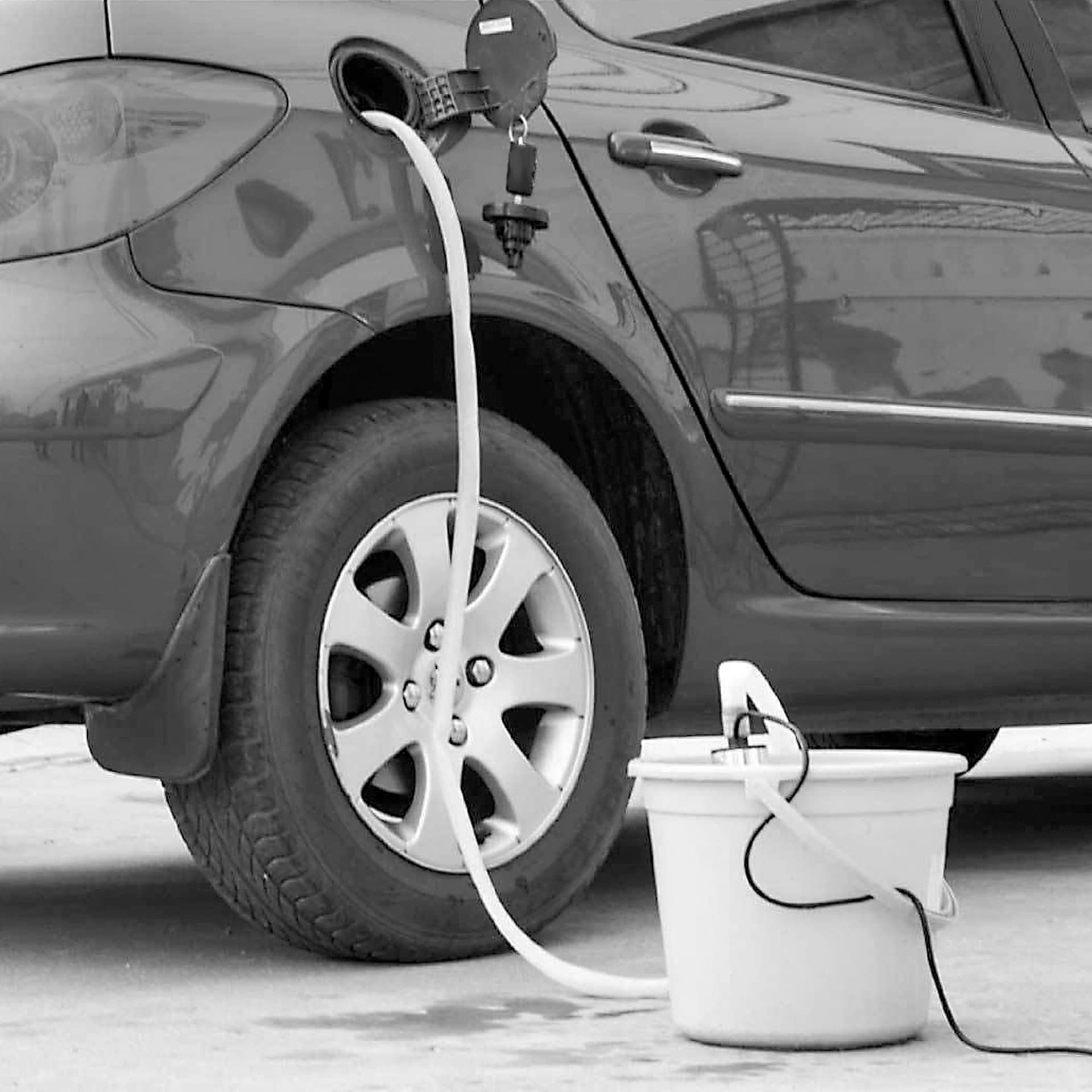 Carpoint Hevelpomp mini 12V