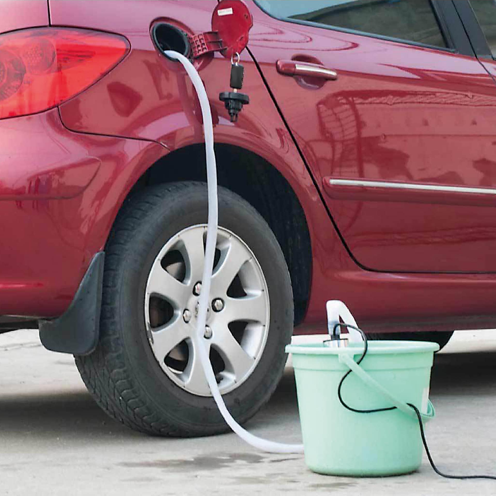 Carpoint Hevelpomp mini 12V