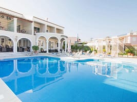 griekenland-corfu-gouvia-opera-blue-cr-65996_1