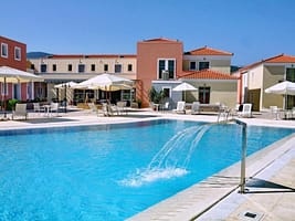 griekenland-lesbos-petra-theofilos-superior-ar-376226_1