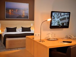 hongarije-budapest-budapest-promenade-city-as-363136_1