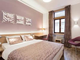 tsjechie-praag-en-omstreken-praag-carol-ji-10750_1