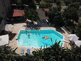 5a9891b6567be4aeb7dd1edceb3a1e14