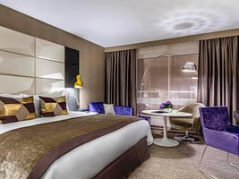 http://www.accorhotels.com/3378