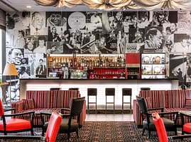 a00b794a88f33d9fe108ca5cad28857d