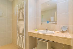 3285_68b225c2006e873dd02e1fed7664f073