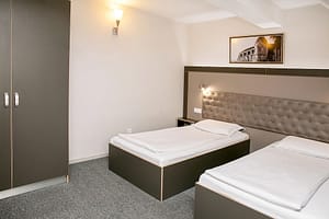 51972f8af8a57571acaa2288467a5a0b