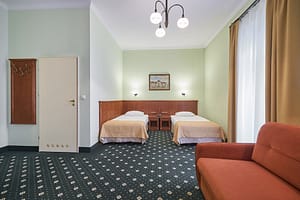 6f73f91ce990e7307888f7ff8430f2f7