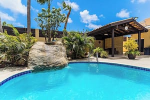 c787153744f1b310ae12e2bcf43c935d