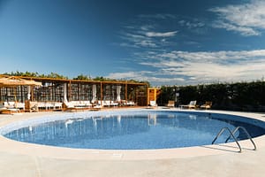 L1E13859A1W1600H1066