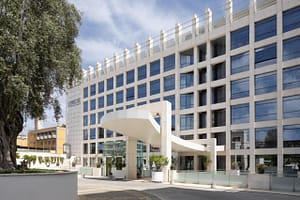 aHR0cHM6Ly9ob3RlbGltYWdlcy5zdW5ob3RlbHMubmV0L0hvdGVsSW5mby9ob3RlbEltYWdlRnVsbC5hc3B4P2lkPTI0OTg2MTYz