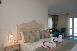 aHR0cHM6Ly9ob3RlbGltYWdlcy5zdW5ob3RlbHMubmV0L0hvdGVsSW5mby9ob3RlbEltYWdlRnVsbC5hc3B4P2lkPTY1NjEzODM