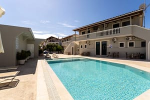 L1E11681A1W1600H1066