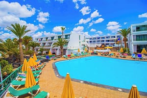 02e9abf49cf7d00ff7e01a3d94642fd5