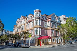 07129c8ebad3b22a0c25f6c736403f10