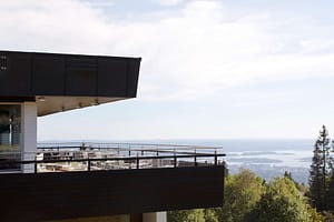 42e3961fb89c4fb8e6c1fa83397ca895