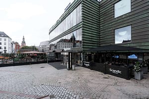 a7ab58903013a2d688341f78a56d4179