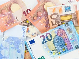 Lees meer over het artikel Bedragen minimumloon per 1 juli 2022