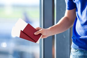 Lees meer over het artikel Kamervragen verlenging tienjaarstermijn heffing erfbelasting na emigratie