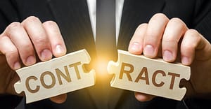 Lees meer over het artikel Aanzegging of opzegging arbeidsovereenkomst?