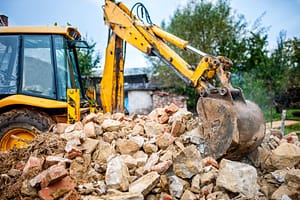 Lees meer over het artikel Koper verplicht tot sloop: geen levering bouwgrond