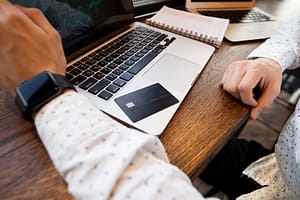 Lees meer over het artikel Betaal voorlopige aanslag 2026 pas ná de dagtekening