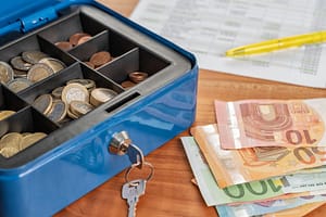 Lees meer over het artikel Lage arbeidsvergoeding echtgenote
