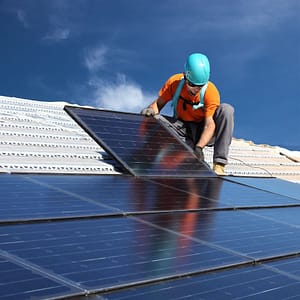 Lees meer over het artikel Toepassing KOR door scholen met zonnepanelen