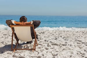 Lees meer over het artikel Loon tijdens vakantie inclusief vergoeding voor overuren?