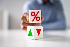 Lees meer over het artikel Belastingrente van 8% voor vennootschapsbelasting onverbindend