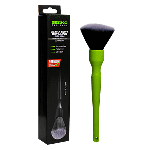 Gecko Ultra Soft Dash & Trim Brush 23.5cm