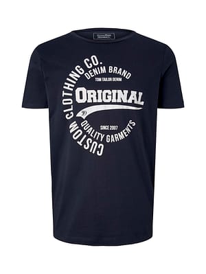 T-shirt with a print