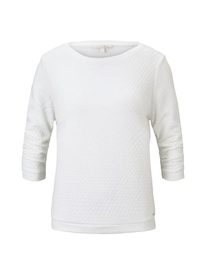 Jumper with structured pattern