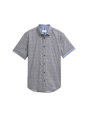 Short sleeve shirt with pattern