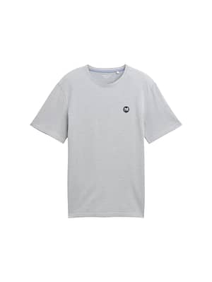 T-shirt with texture