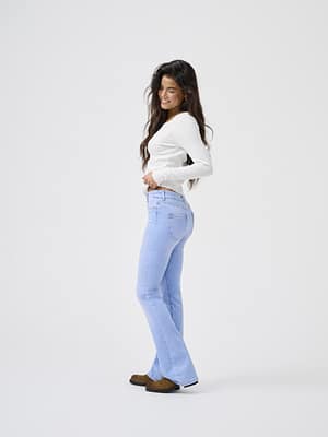 ONLBLUSH MID FLARED DNM TAI198 NOOS