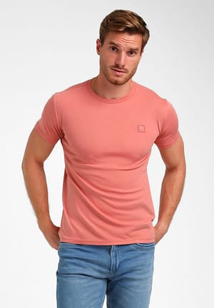 BAZE T-shirt