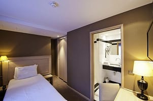 b8552a23d401c90913c932be2dad62c1